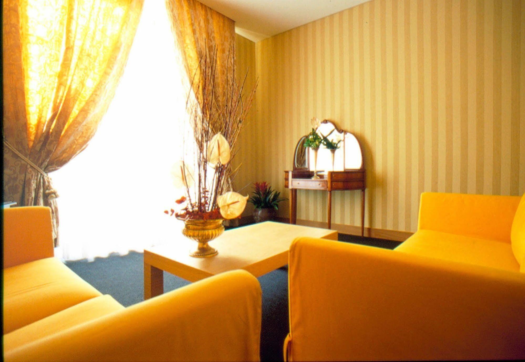 Lemon Garden Hotel โรม ภายนอก รูปภาพ