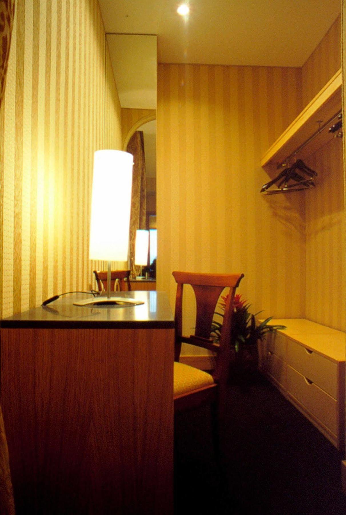 Lemon Garden Hotel โรม ภายนอก รูปภาพ