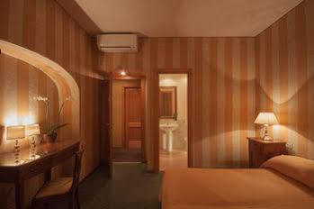 Lemon Garden Hotel โรม ภายนอก รูปภาพ